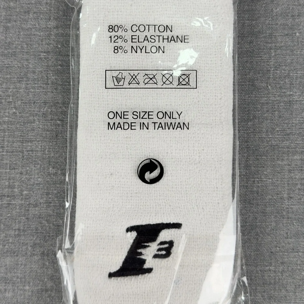 New Reebok Allen Iverson The Answer Authentic Elbow Arm Band White Black 2000s